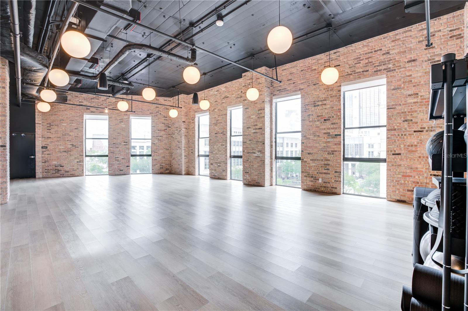 Image 54 of 66 For 434 Orange Avenue