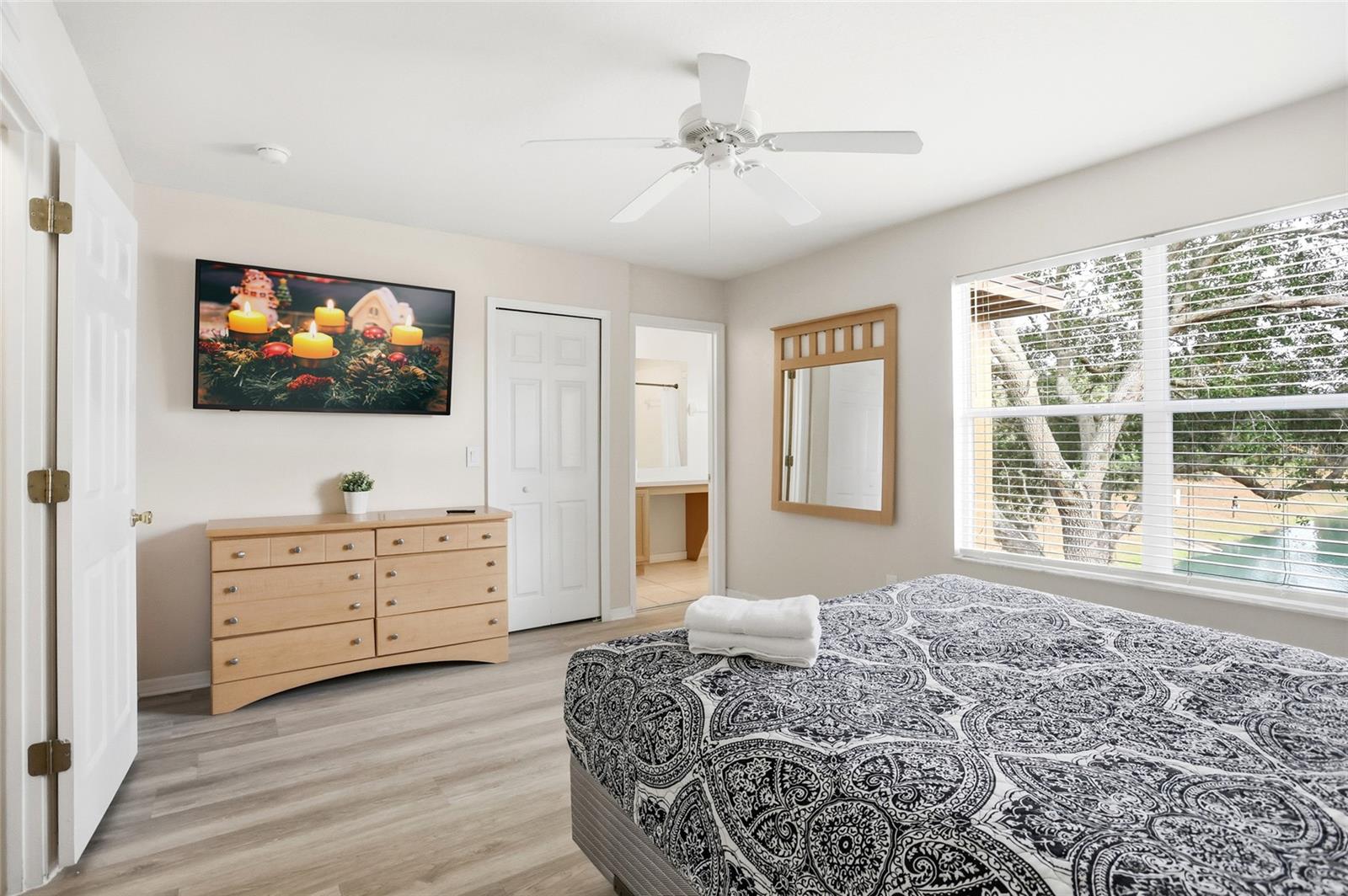 Image 23 of 47 For 234 Capri Drive