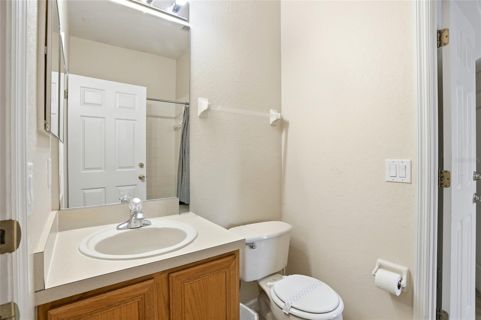 Image 5 of 47 For 234 Capri Drive