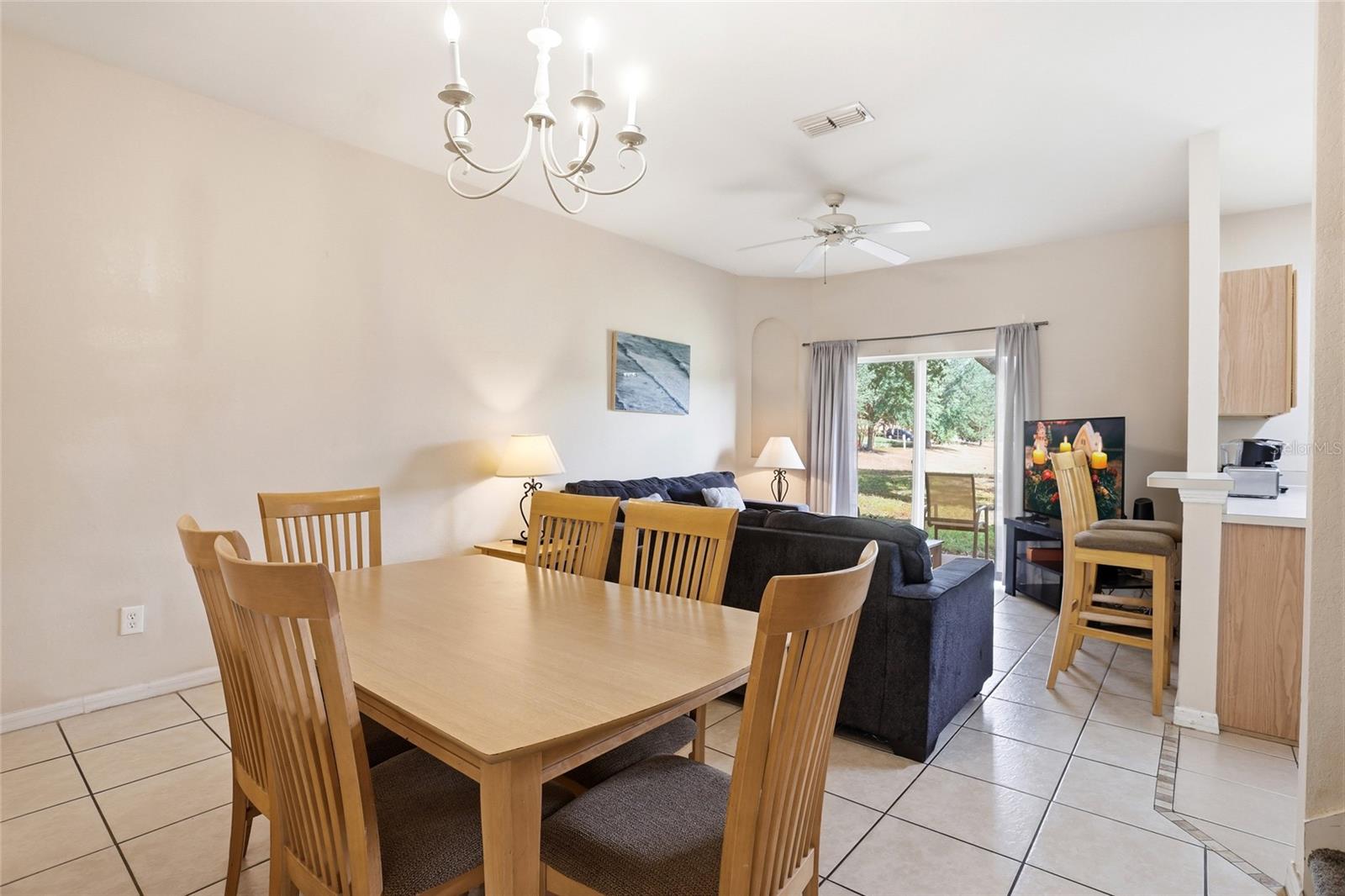 Image 9 of 47 For 234 Capri Drive