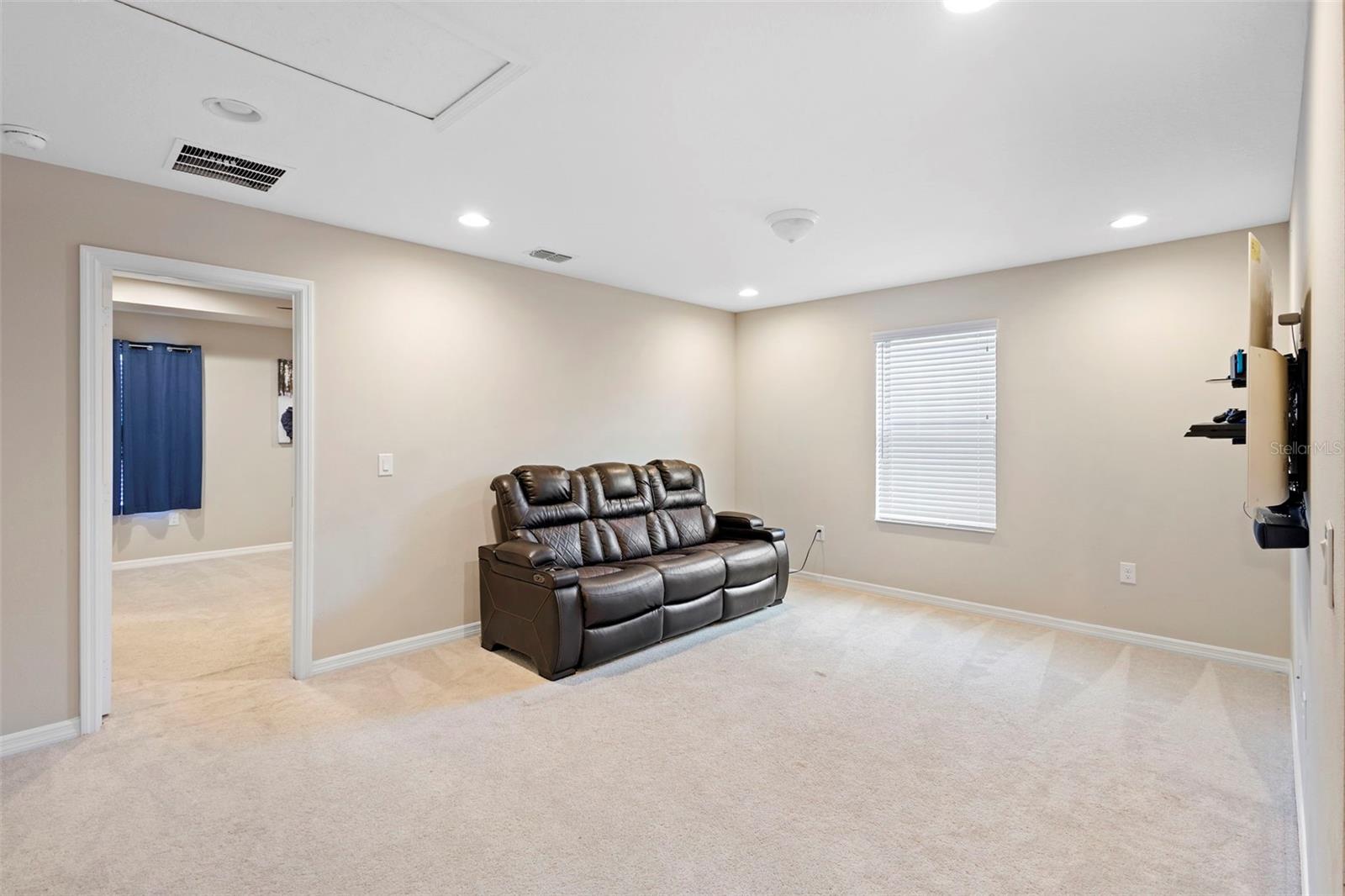 Image 17 of 51 For 3937 Ceremony Cove