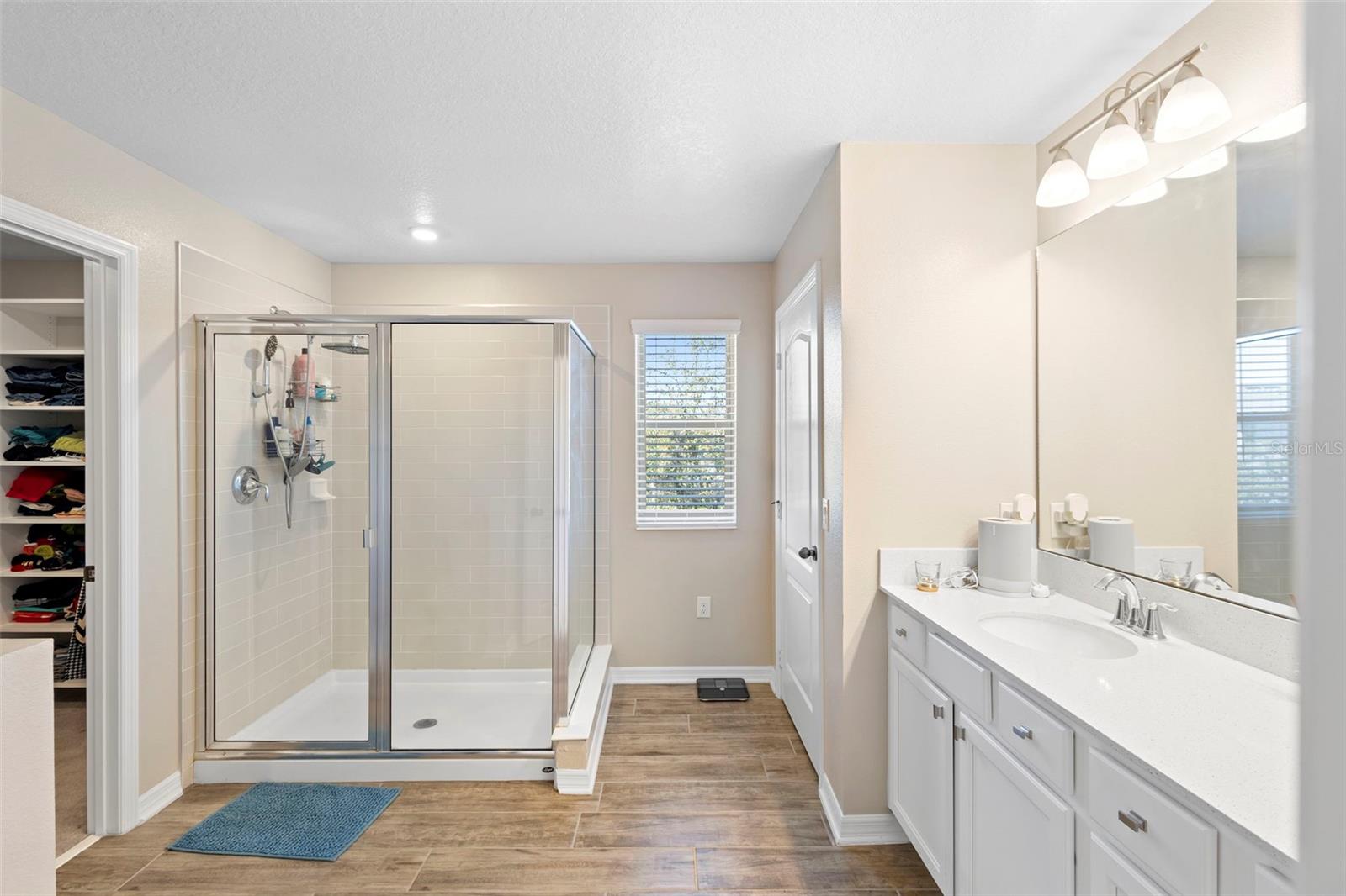 Image 24 of 51 For 3937 Ceremony Cove