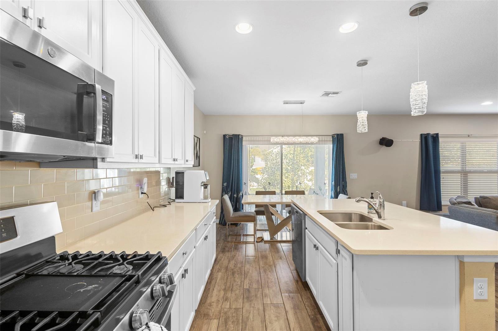 Image 5 of 51 For 3937 Ceremony Cove