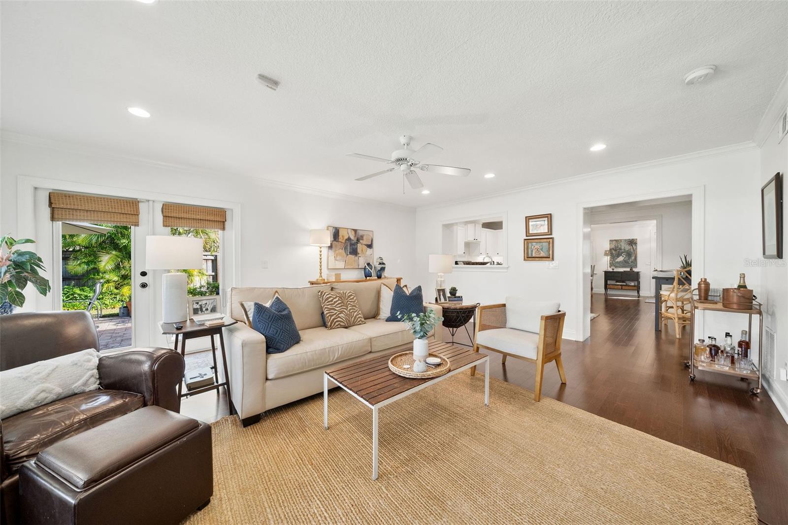 Image 11 of 36 For 1231 Norwood Place