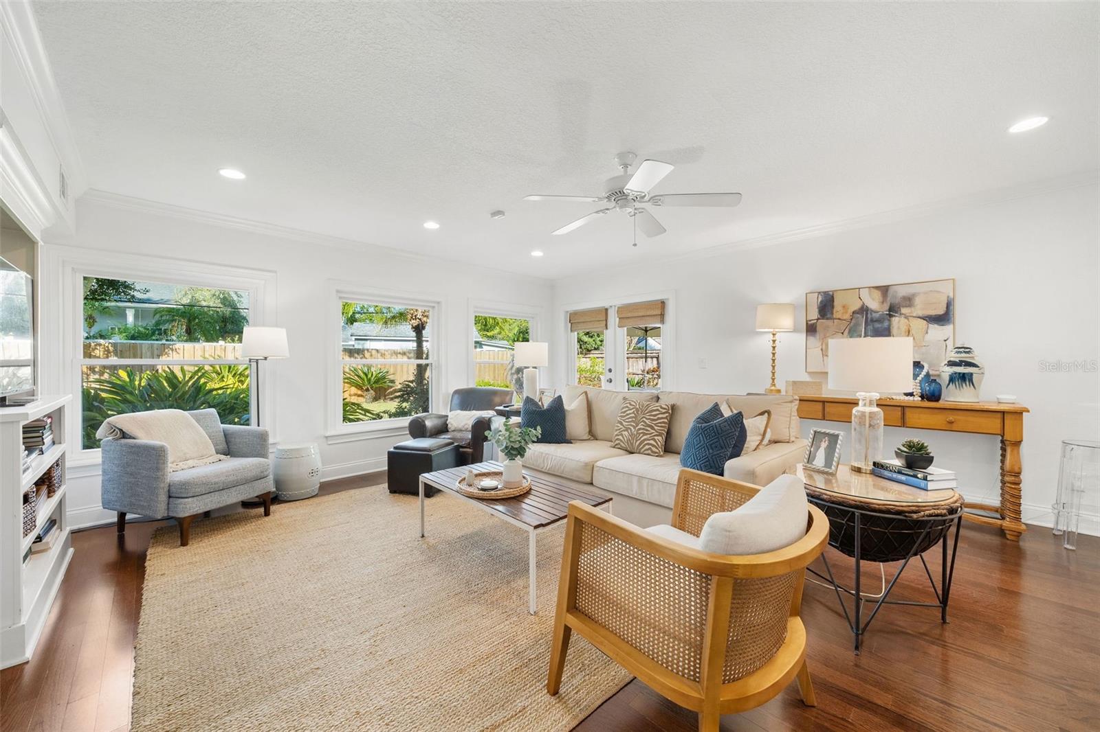 Image 12 of 36 For 1231 Norwood Place