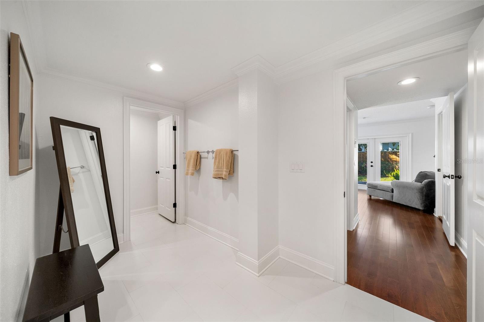 Image 19 of 36 For 1231 Norwood Place