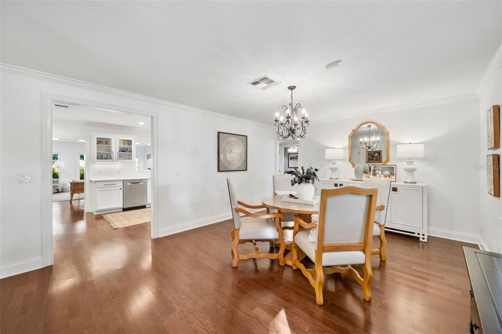 Image 4 of 36 For 1231 Norwood Place