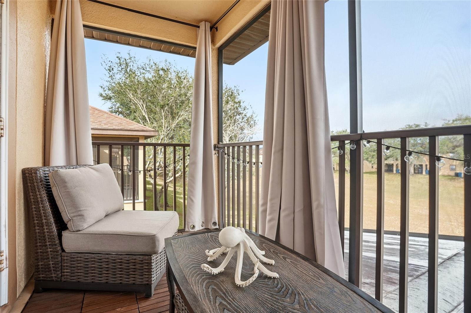 Image 24 of 49 For 4103 Calabria Avenue