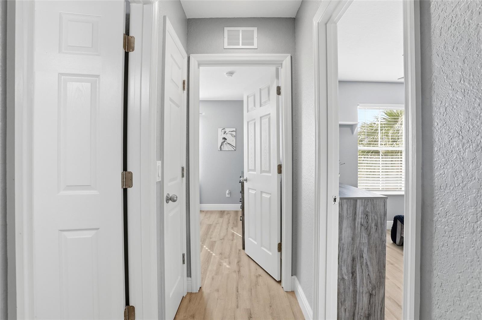 Image 28 of 49 For 4103 Calabria Avenue