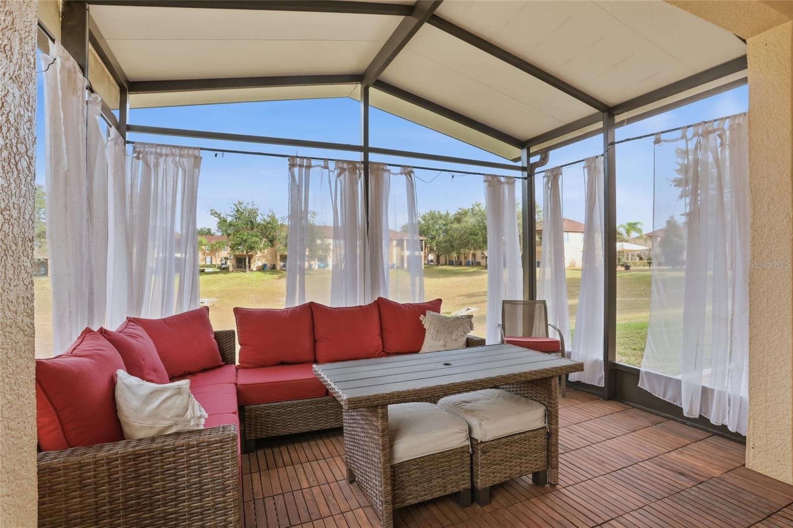 Image 33 of 49 For 4103 Calabria Avenue