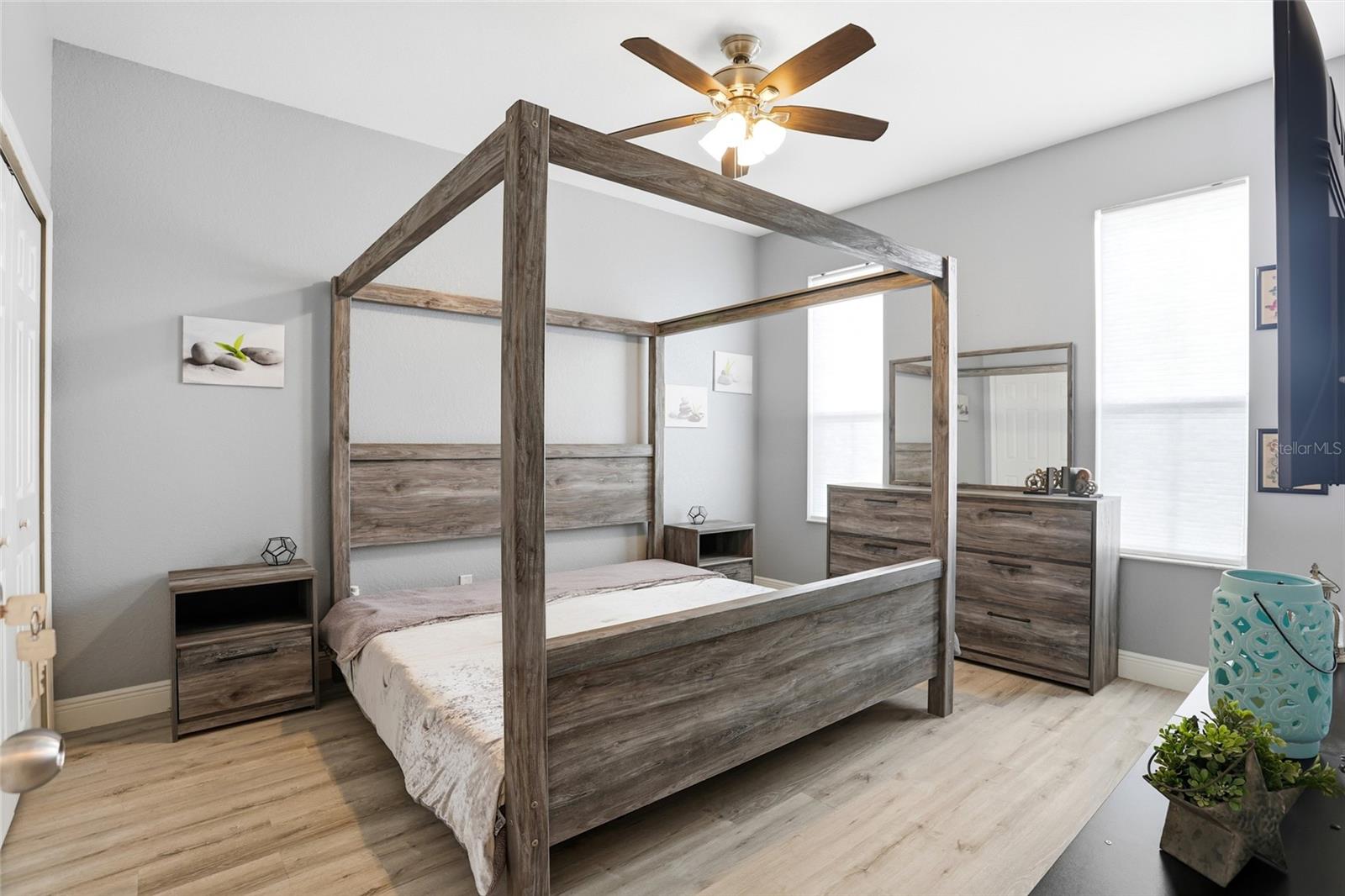 Image 6 of 49 For 4103 Calabria Avenue