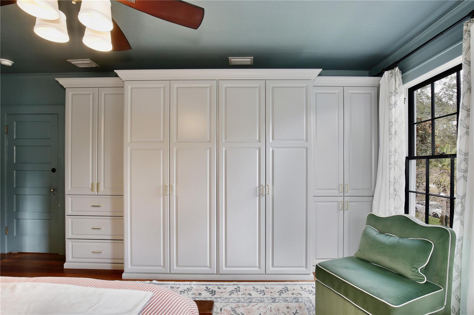 Image 31 of 61 For 918 Palmetto Avenue