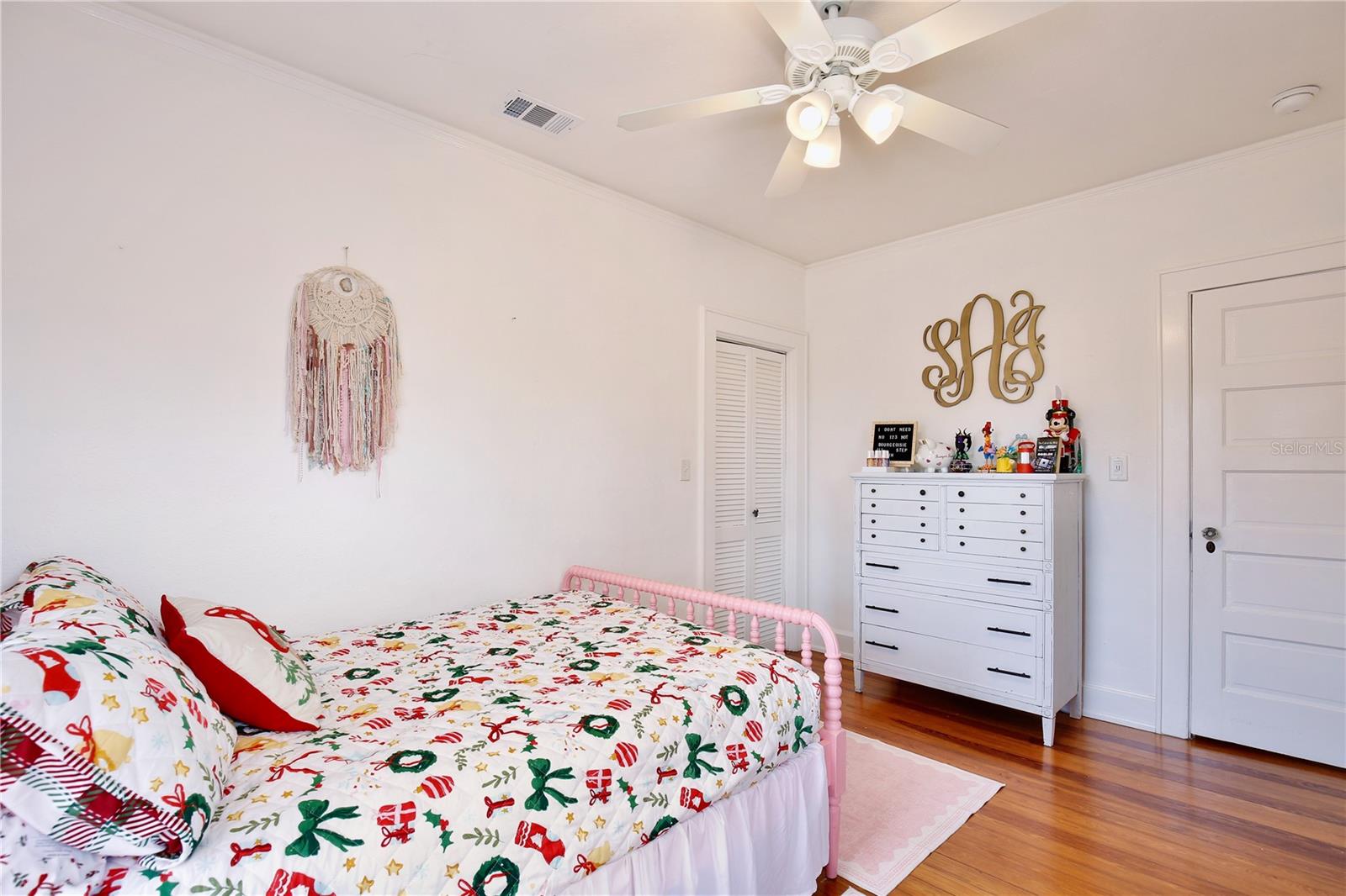 Image 43 of 61 For 918 Palmetto Avenue