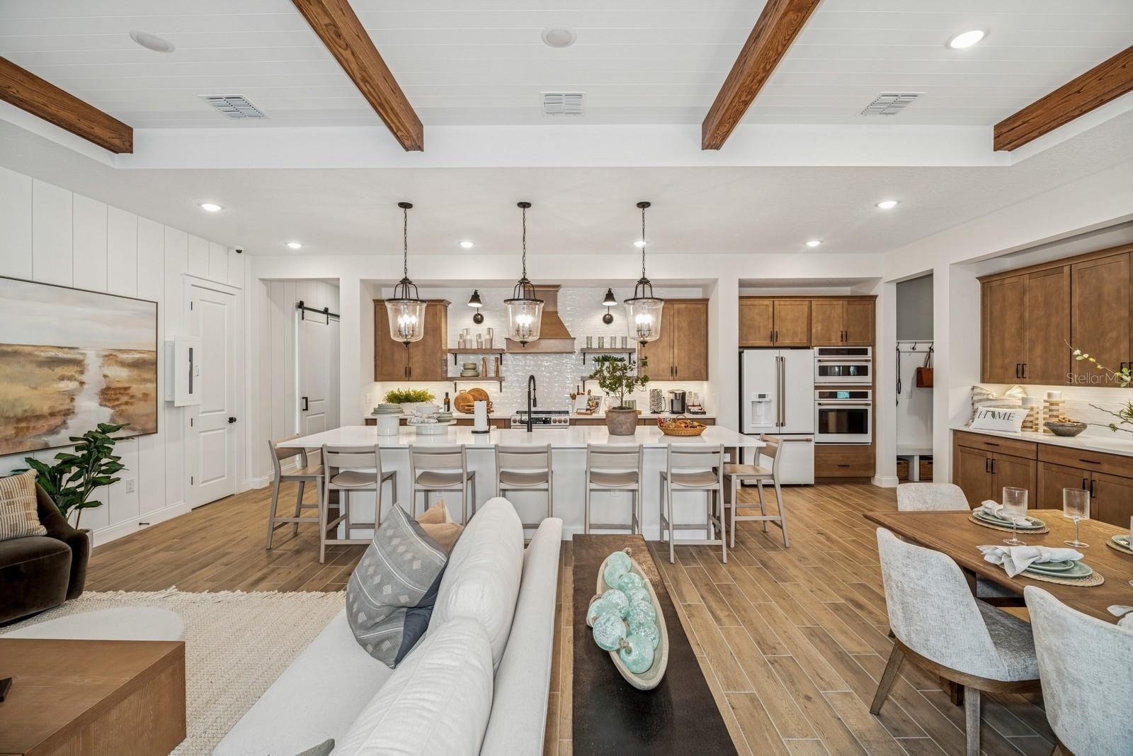 Image 11 of 25 For 1446 Violet Oak Court 8