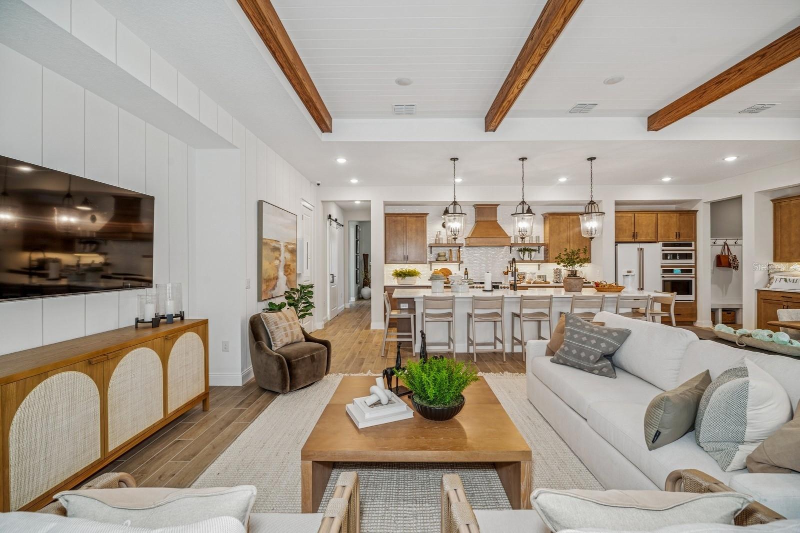 Image 9 of 25 For 1446 Violet Oak Court 8