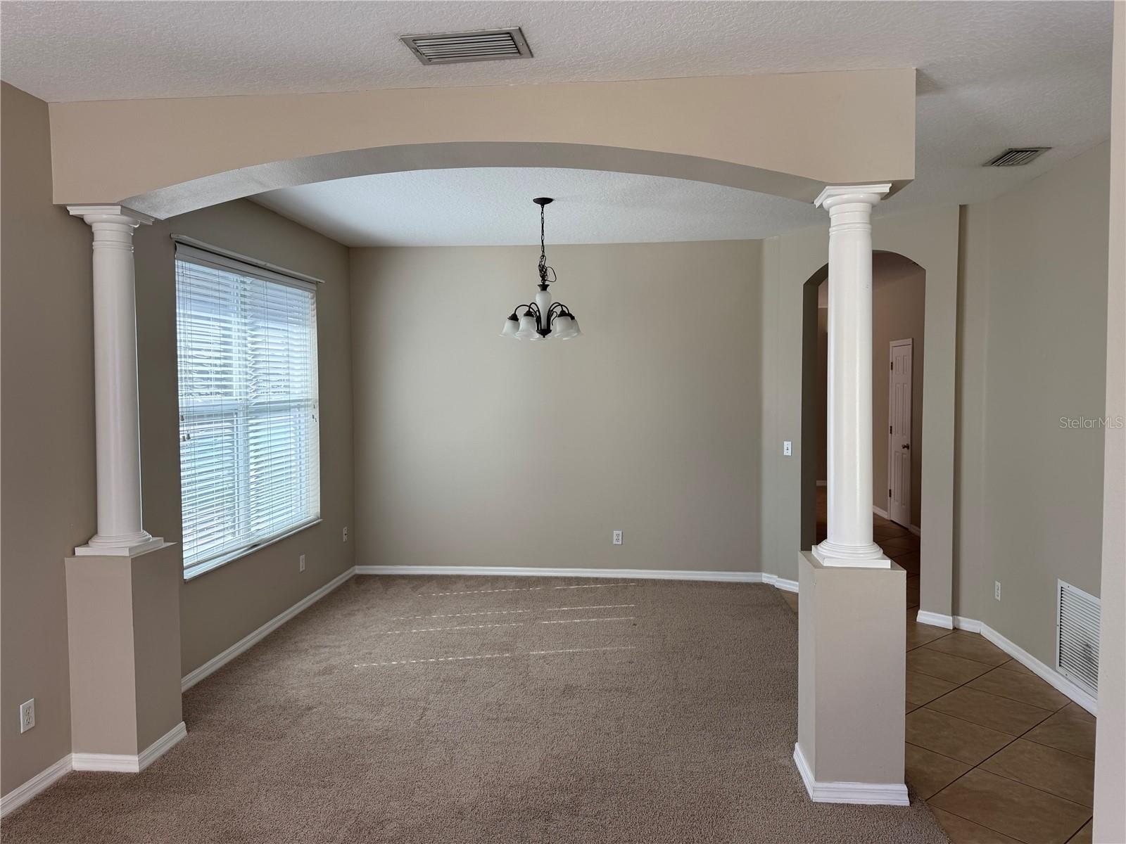 Image 5 of 42 For 2256 Cypress Trace Circle