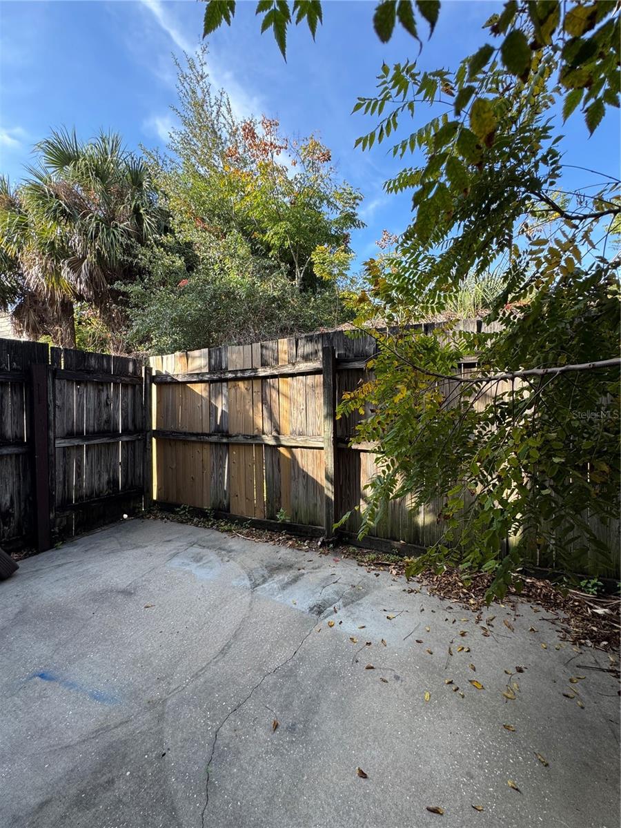 Image 15 of 34 For 3990 Crayrich Circle Ge