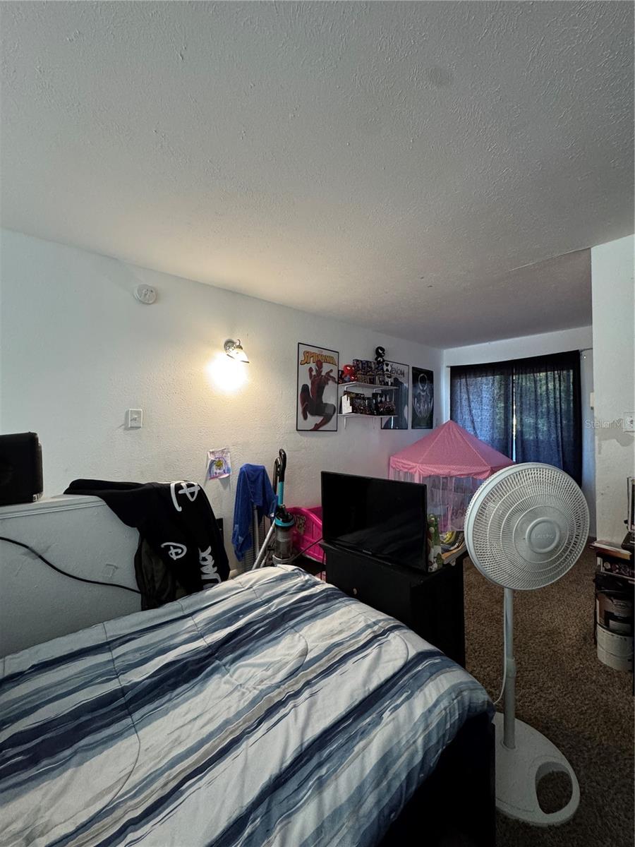 Image 19 of 34 For 3990 Crayrich Circle Ge