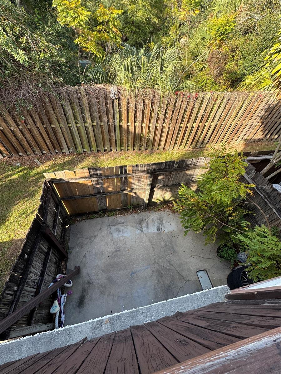 Image 28 of 34 For 3990 Crayrich Circle Ge