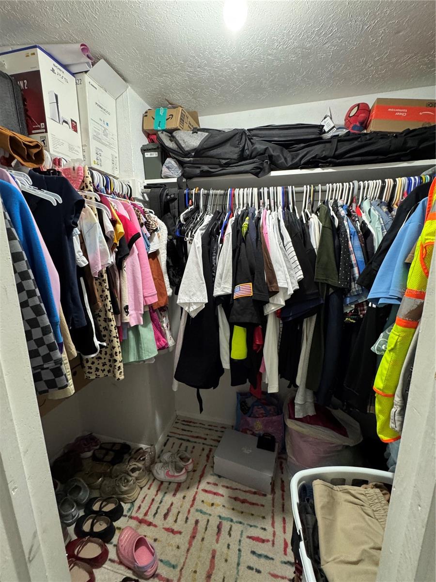 Image 29 of 34 For 3990 Crayrich Circle Ge