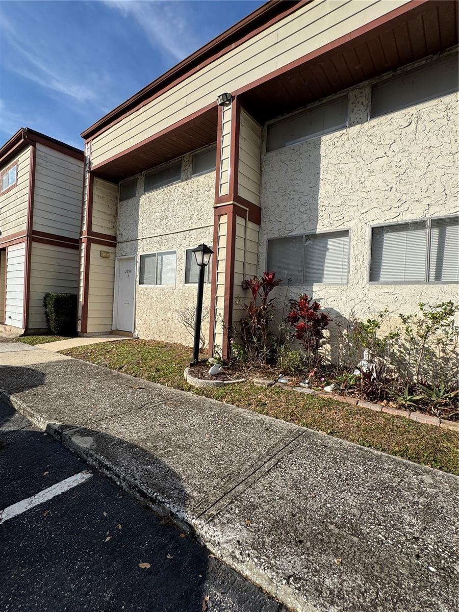 Image 3 of 34 For 3990 Crayrich Circle Ge