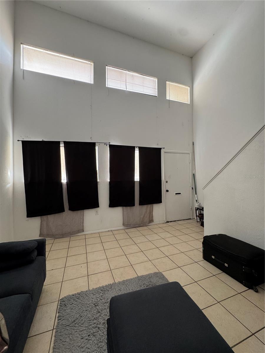 Image 5 of 34 For 3990 Crayrich Circle Ge