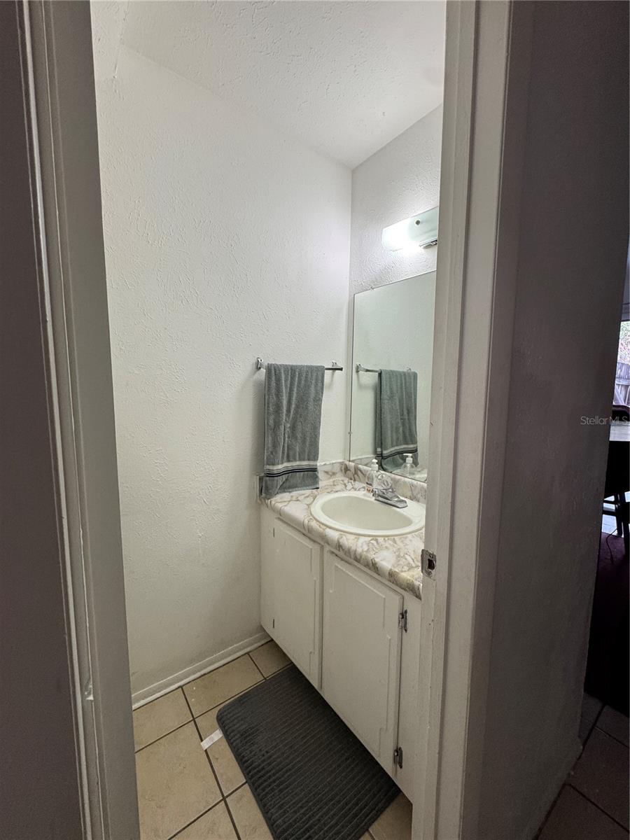 Image 8 of 34 For 3990 Crayrich Circle Ge