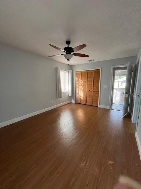 Image 28 of 33 For 325 Redwing Way