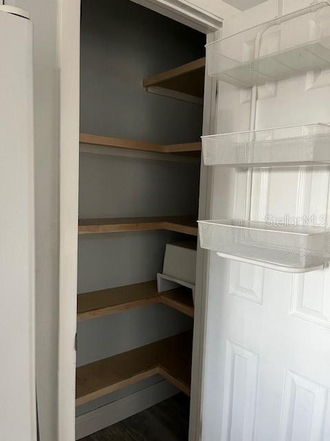 Image 8 of 33 For 325 Redwing Way