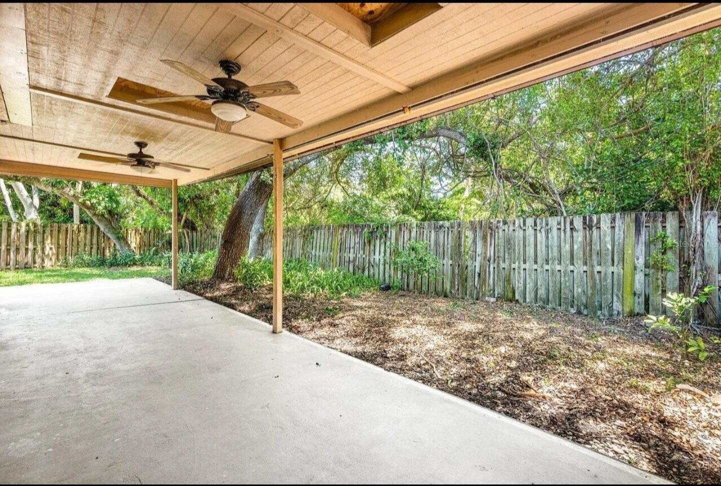 Image 3 of 25 For 1007 Raintree Lane