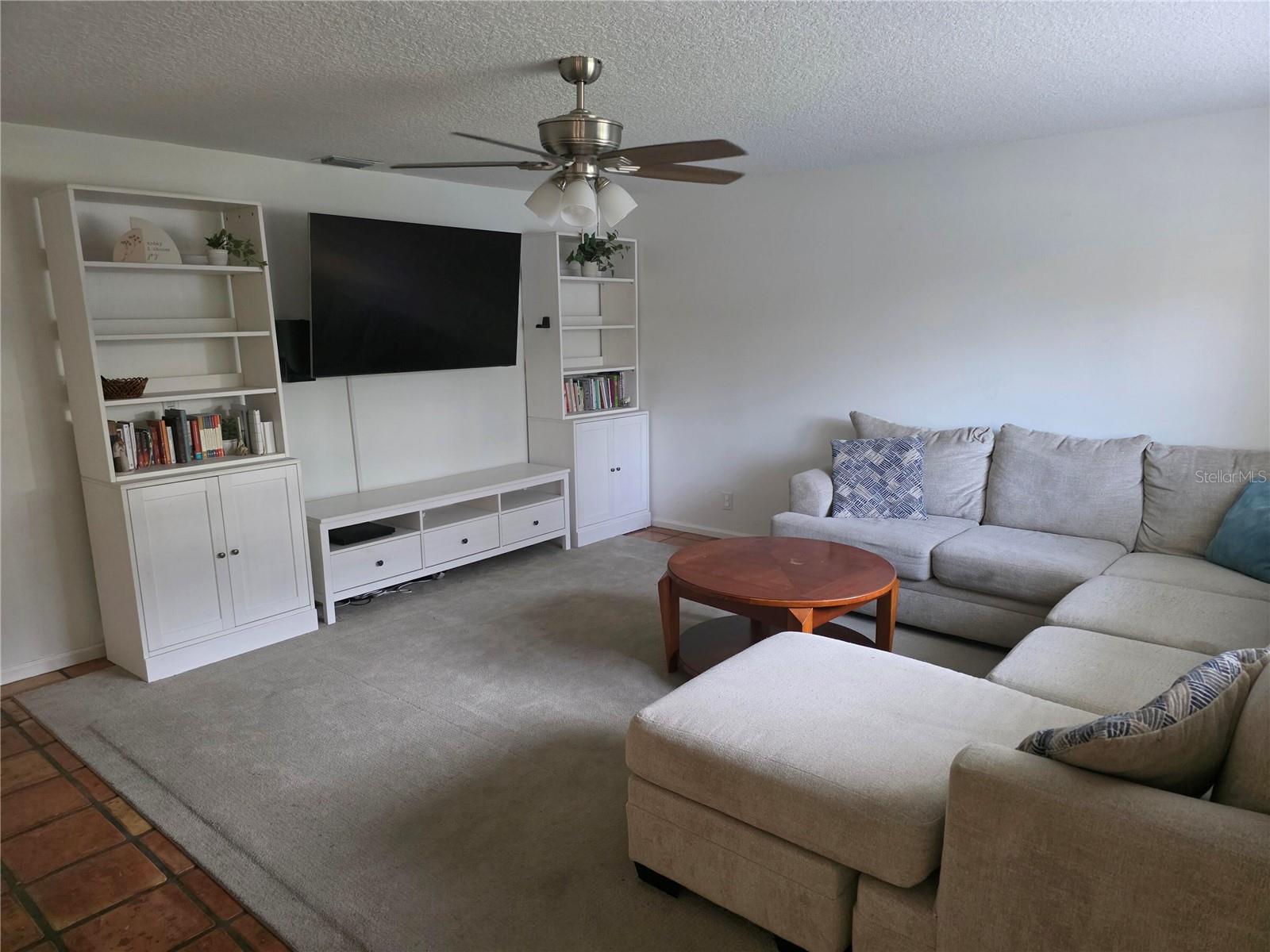 Image 5 of 25 For 1007 Raintree Lane