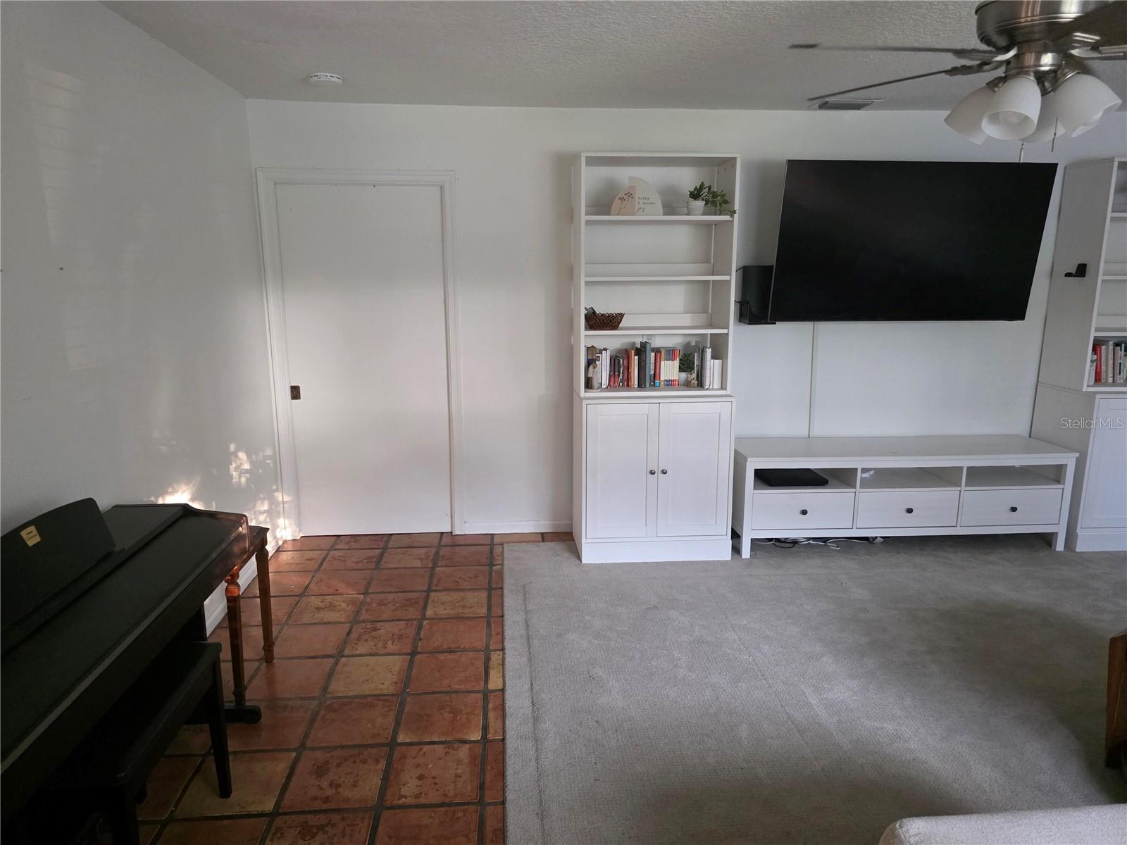 Image 6 of 25 For 1007 Raintree Lane