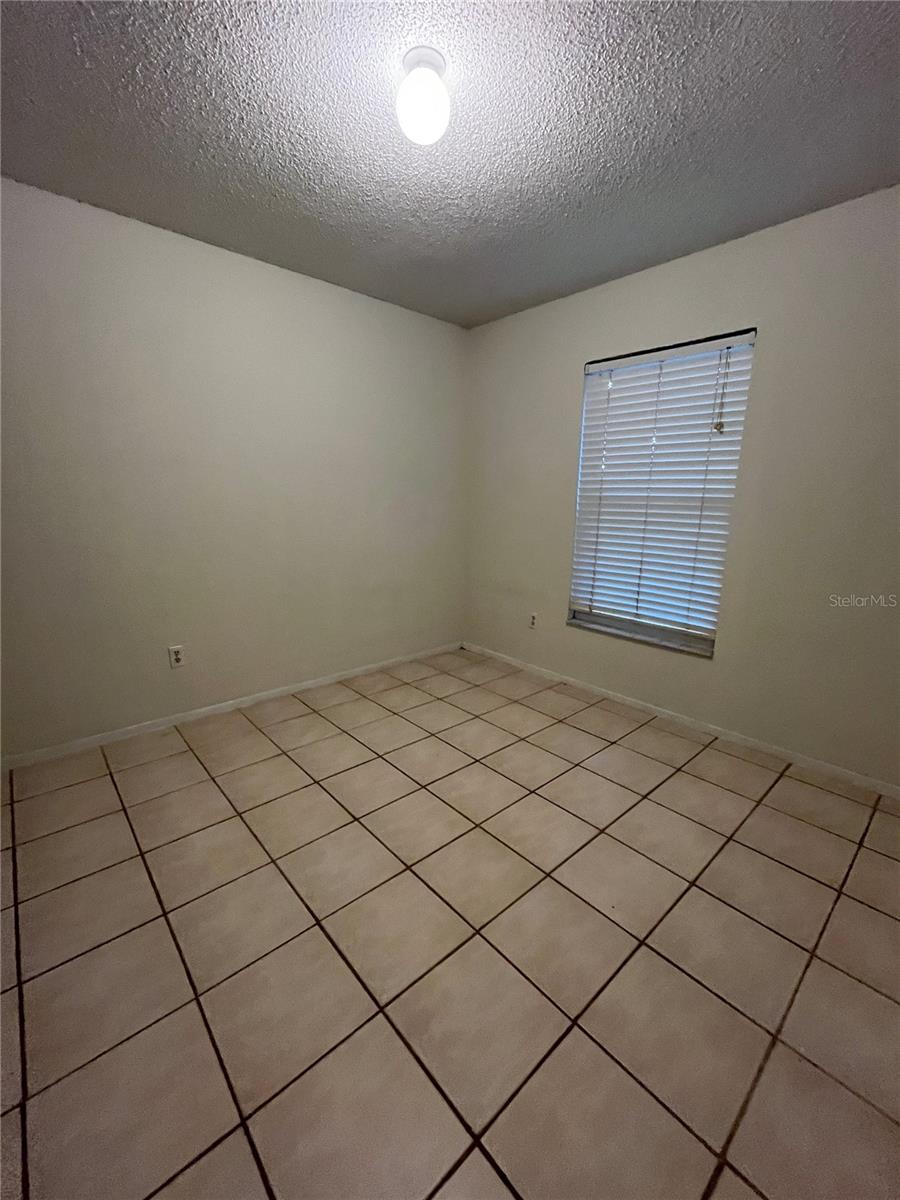 Image 14 of 17 For 3222 Hammersmith Road