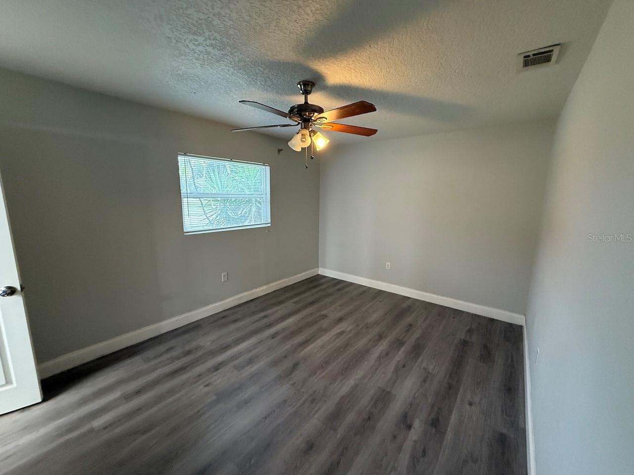 Image 10 of 25 For 301 Lesesne Street