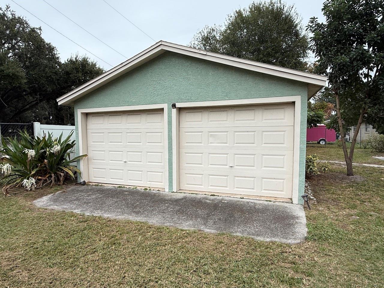 Image 21 of 25 For 301 Lesesne Street