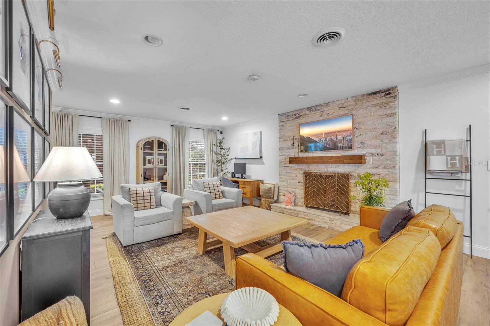 Image 21 of 67 For 180 Spring Lake Hills Drive