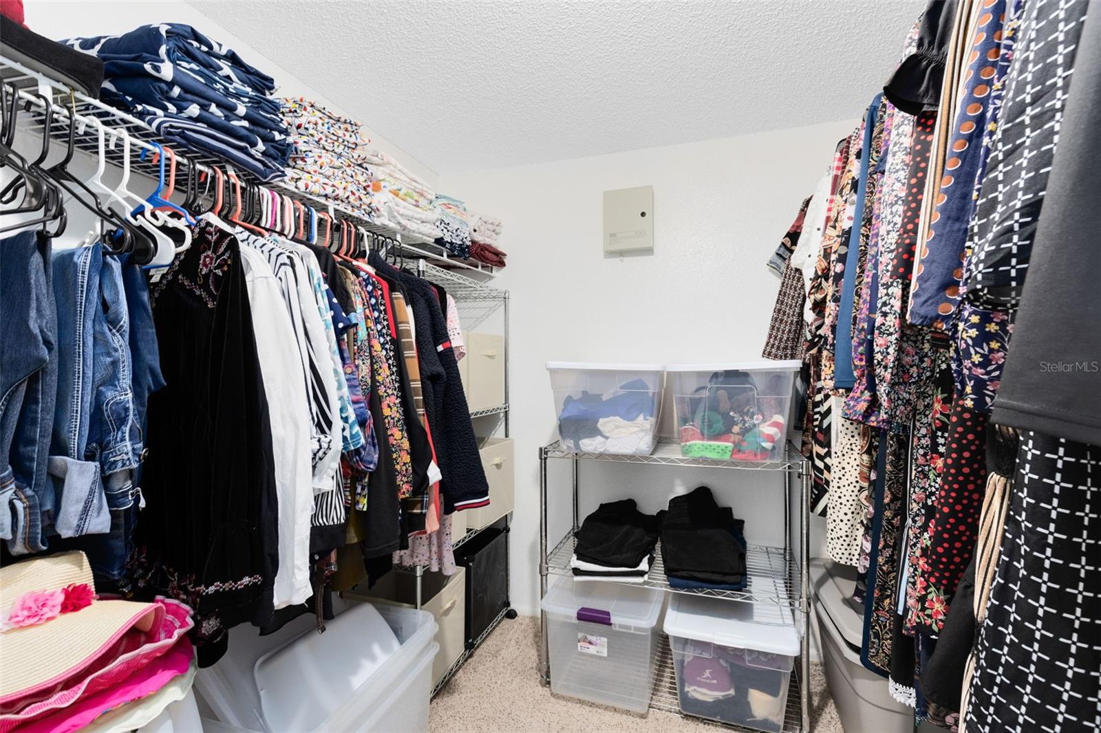 Image 21 of 38 For 2646 Rolling Broak Drive