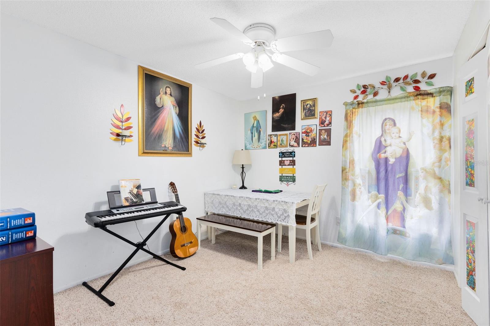 Image 26 of 38 For 2646 Rolling Broak Drive