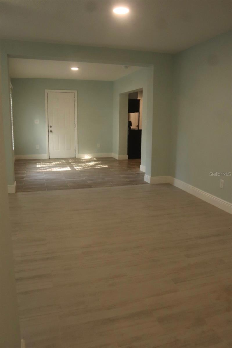 Image 33 of 44 For 4354 Kirkland Boulevard