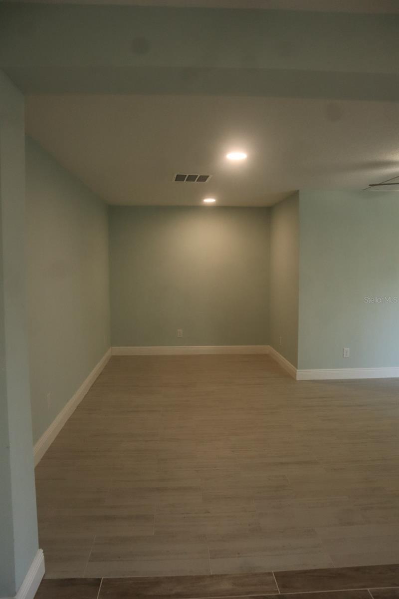 Image 34 of 44 For 4354 Kirkland Boulevard