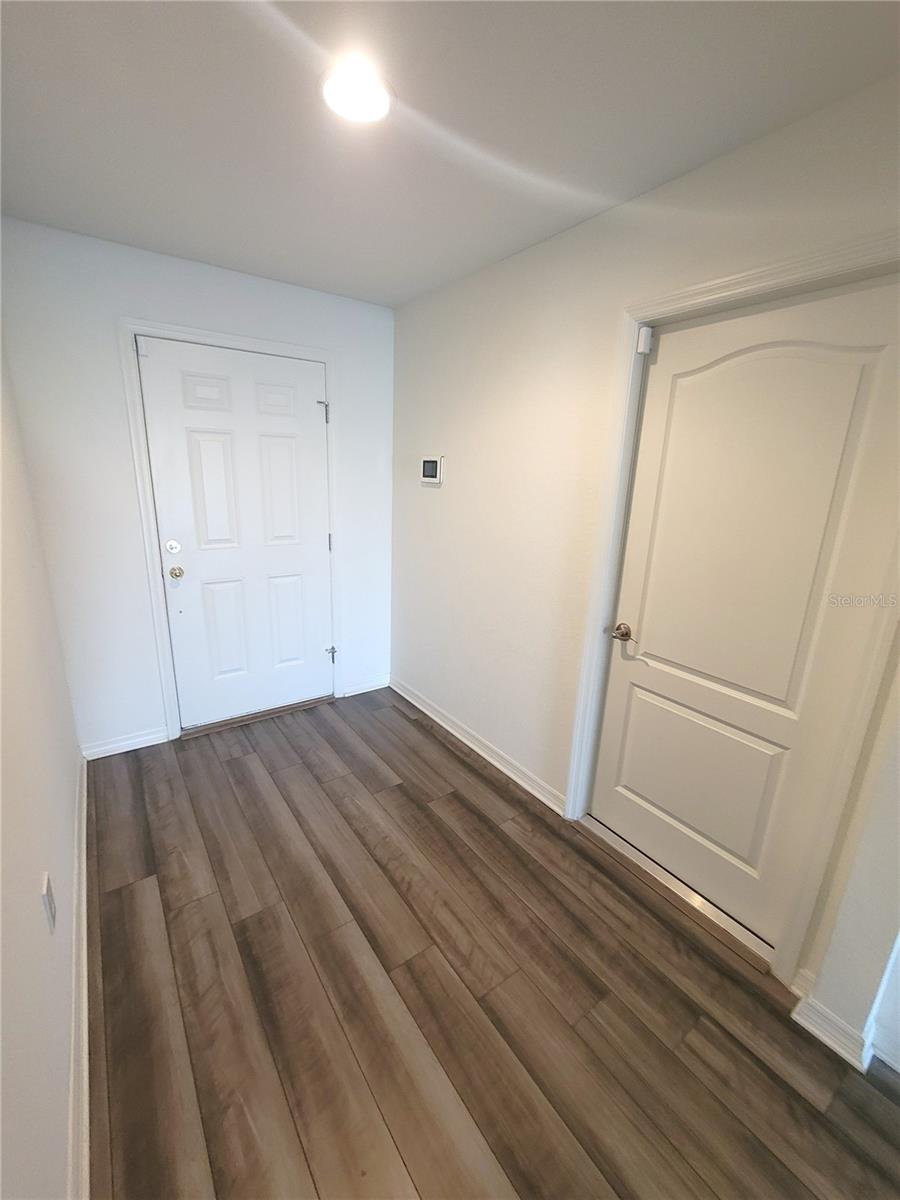 Image 24 of 31 For 281 Arbuthnot Street