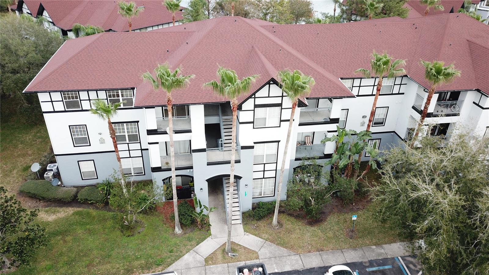 Image 40 of 43 For 5513 P G A Boulevard 4821