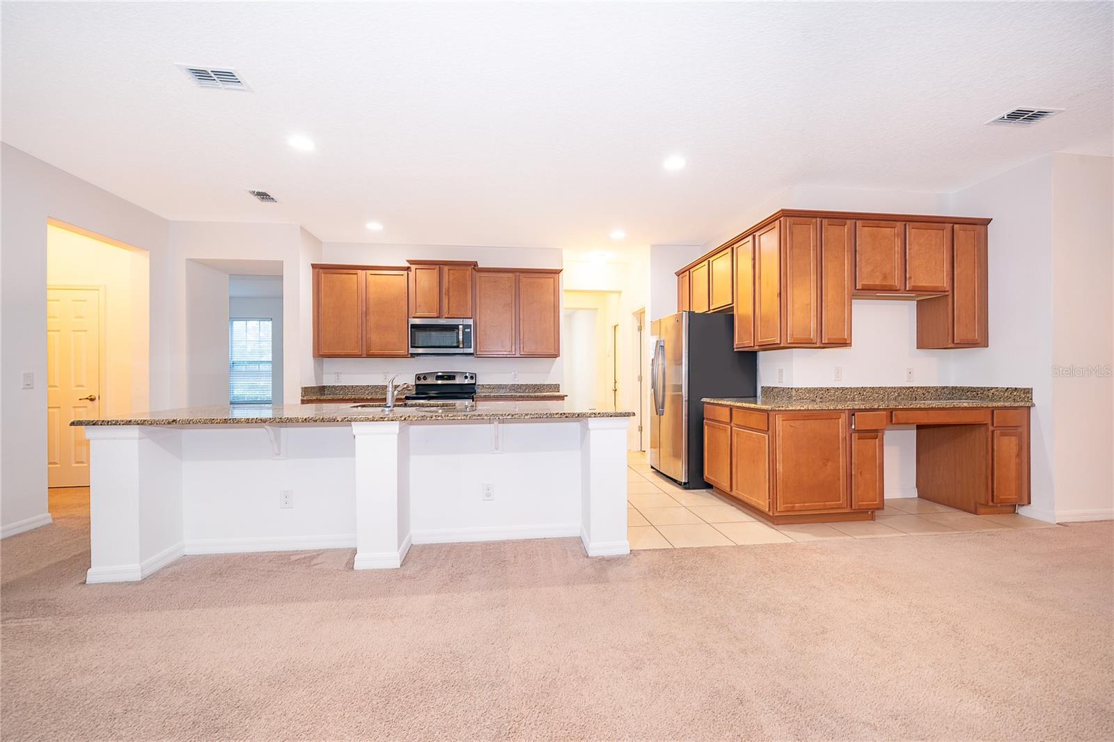 Image 18 of 42 For 891 Cavan Drive