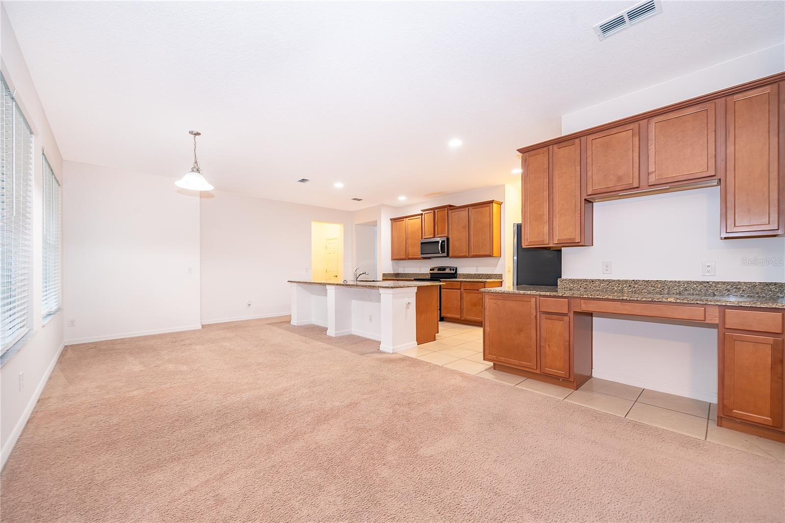 Image 19 of 42 For 891 Cavan Drive