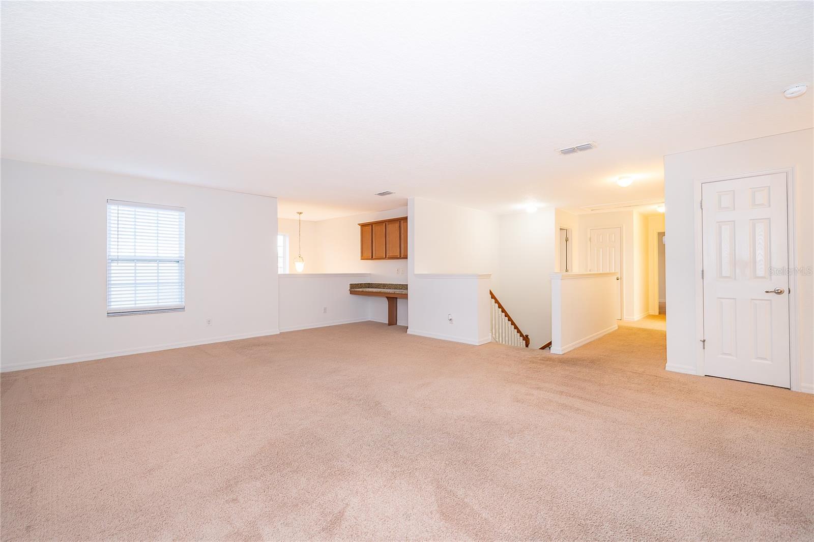 Image 29 of 42 For 891 Cavan Drive