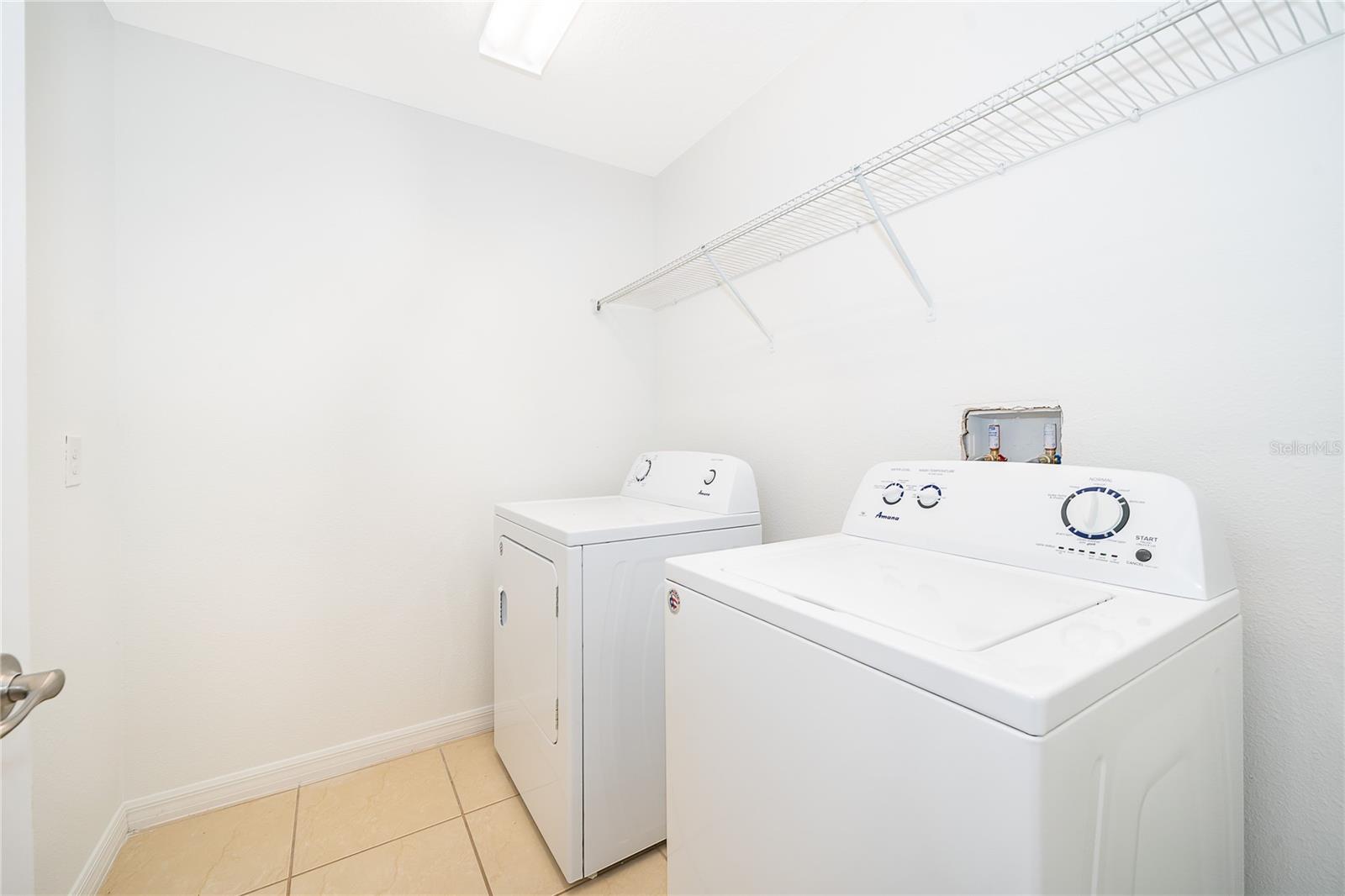 Image 34 of 42 For 891 Cavan Drive