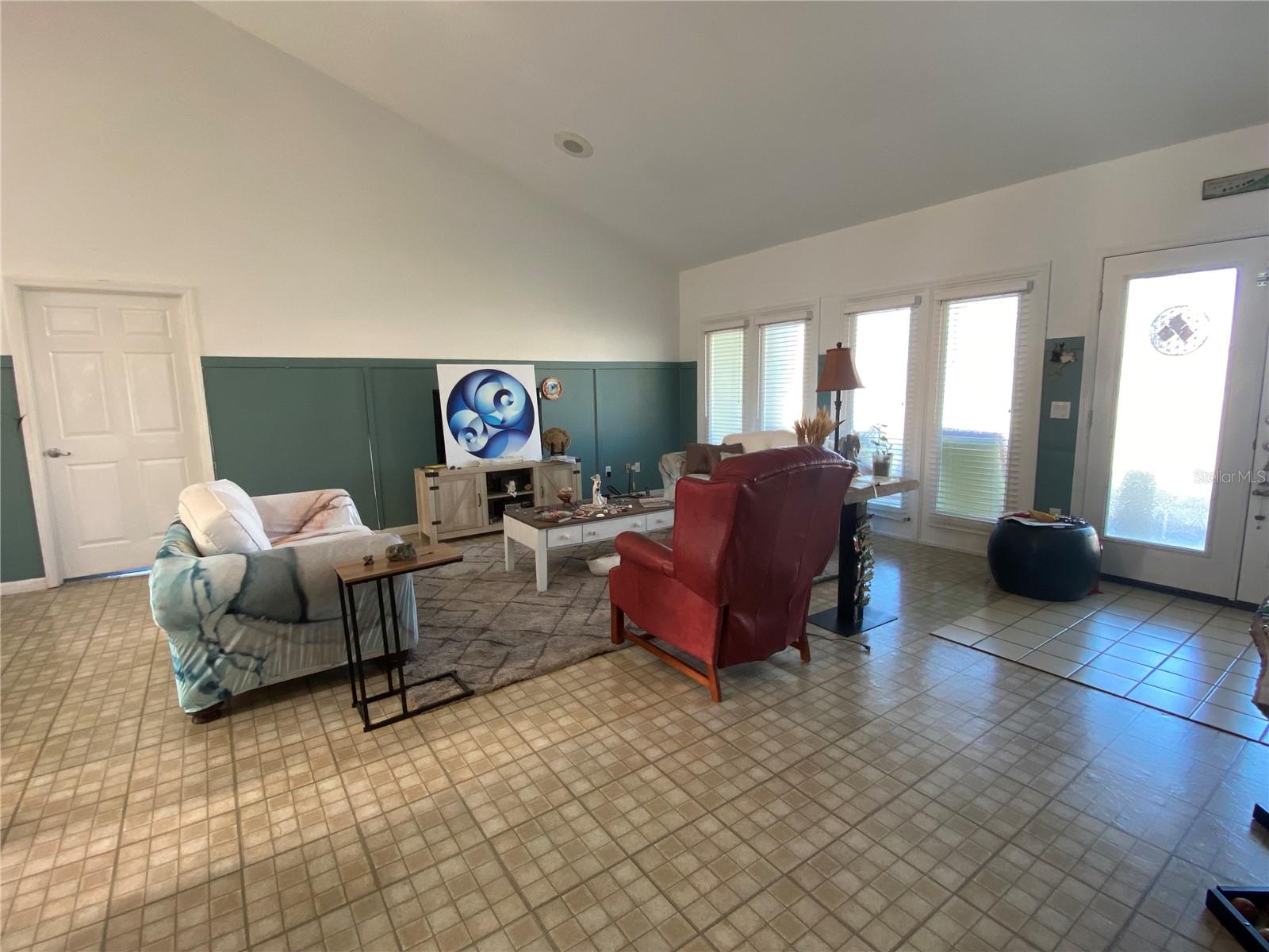 Image 7 of 64 For 11268 175th Lane