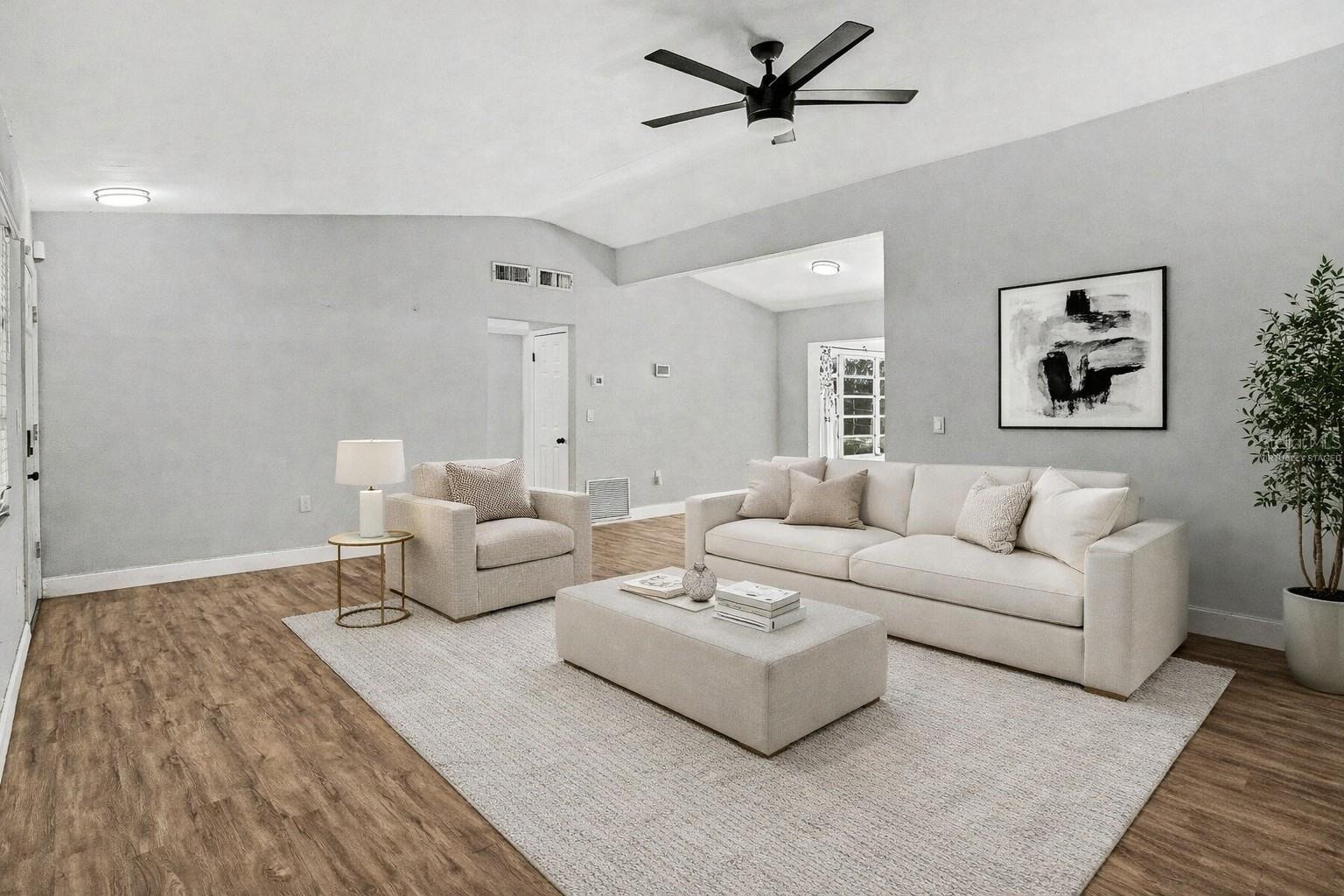 Image 6 of 36 For 1412 Lakecrest Drive