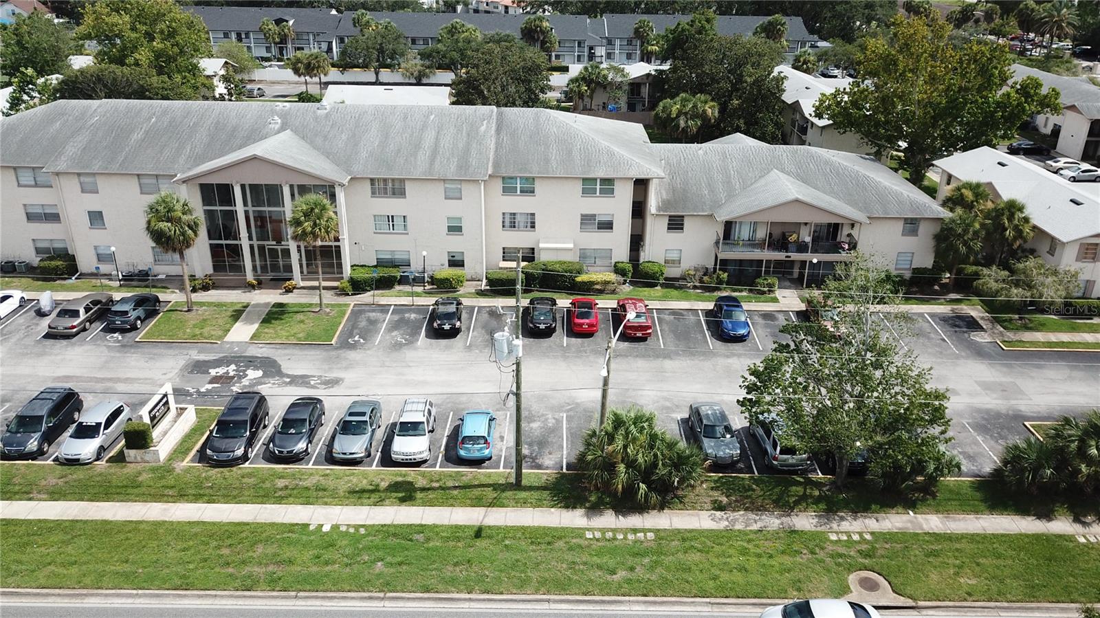 Image 31 of 36 For 1904 Honour Road 15