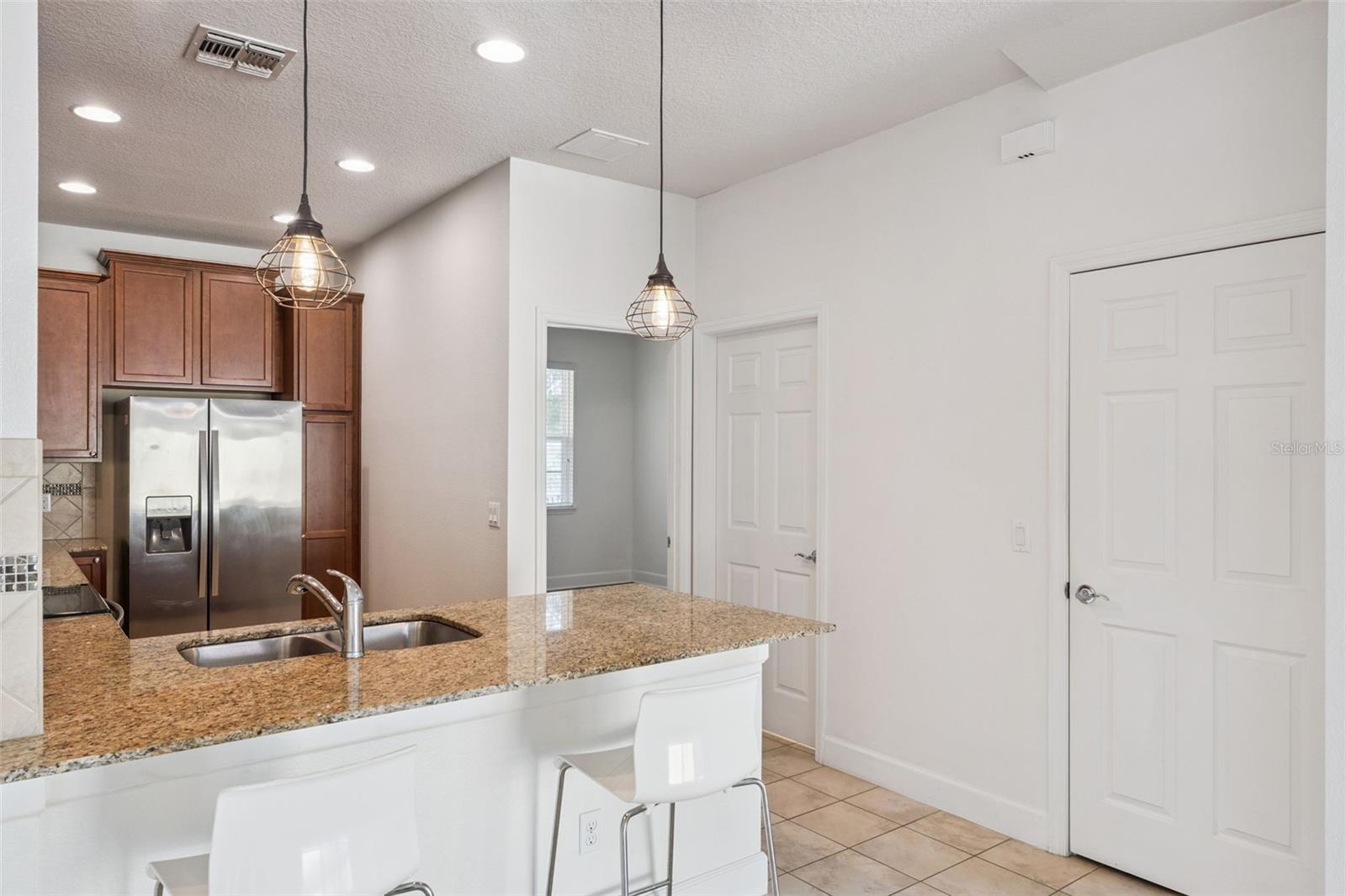 Image 9 of 51 For 11925 Bianca Lane